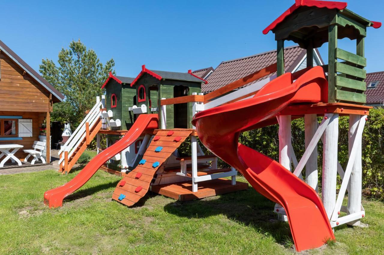 Domki Rekin Podgrzewany Basen Z Brodzikiem Oraz Klimatyzacja Rewal Ngoại thất bức ảnh